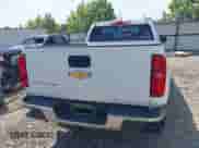 2019 Chevrolet Colorado 2WD Work Truck z VIN 1GCHSBEN9K1179407, wystawiony jako IAAI lot #43193466 z przebiegiem 148 933 mil mil oraz . Historia ofert i sprzedaży dostępna na DreamBid. Obrazek 16.