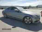 2016 Mercedes-Benz C 350e z VIN 55SWF4HB1GU149744, wystawiony jako Copart lot #47863015 z przebiegiem 59 820 mil mil oraz Szkoda całkowita • Salvage title. Historia ofert i sprzedaży dostępna na DreamBid. Obrazek 4.