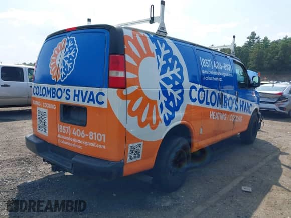 2011 Chevrolet Express Cargo with VIN 1GCZGTCGXB1160462, listed as a IAAI auction lot 42841327 with 254,685 mi miles and . Bid and sale history available at DreamBid. Image 4.