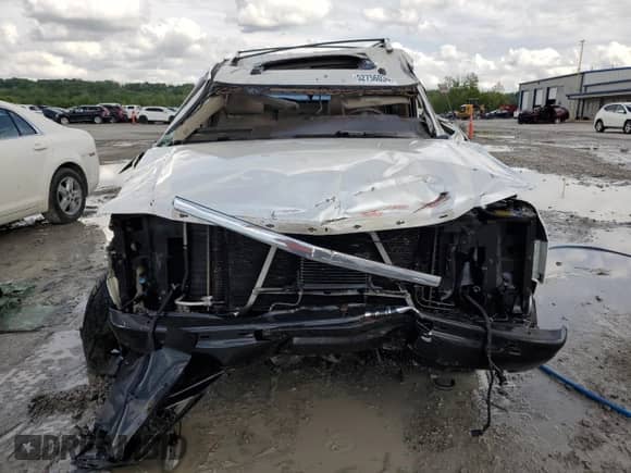 2004 Cadillac Escalade EXT with VIN 3GYEK62N84G108518, listed as a Copart auction lot 49307055 with Not provided miles and Salvage title. Bid and sale history available at DreamBid. Image 5.