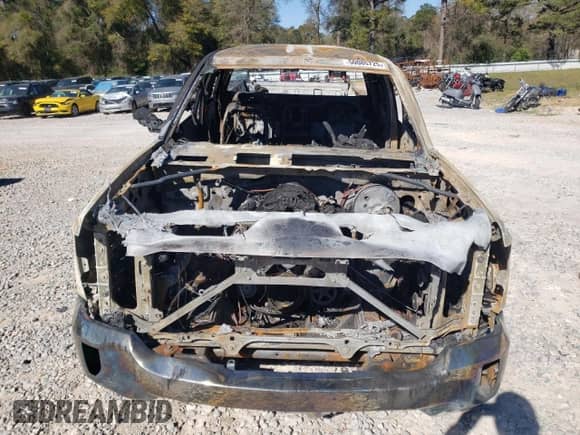 2017 Chevrolet Silverado 1500 LT with VIN 3GCPCREH2HG288233, listed as a Copart auction lot 50085725 with Not provided miles and Non repairable. Bid and sale history available at DreamBid. Image 5.