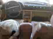 1984 Mercedes-Benz 500 с VIN WDBCA37A9EA045724, выставлен на аукционе Copart как лот 61617295 с пробегом 326 624 миль миль и Чистый • Clean title. История ставок и продаж доступна на DreamBid. Изображение 8.