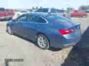 2025 Chevrolet Malibu LT с VIN 1G1ZD5ST8SF144341, выставлен на аукционе IAAI как лот 43577533 с пробегом 35 844 миль миль и . История ставок и продаж доступна на DreamBid. Изображение 3.