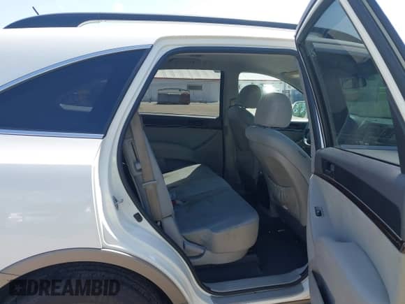 2012 Hyundai Veracruz Limited с VIN KM8NUDCC0CU205432, выставлен на аукционе IAAI как лот 42547969 с пробегом 235 915 миль миль и . История ставок и продаж доступна на DreamBid. Изображение 8.