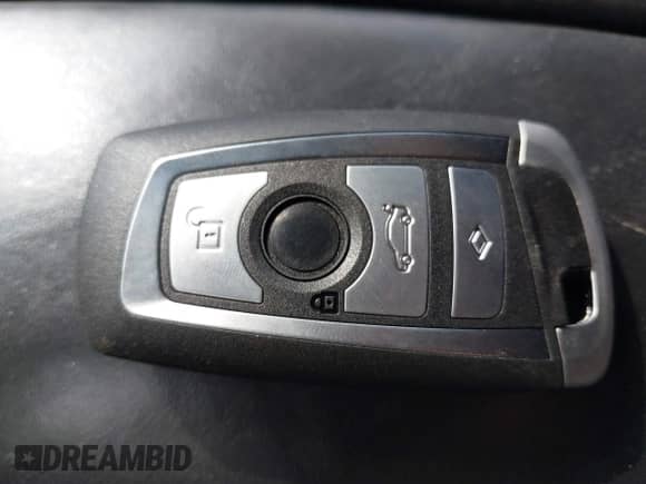 2013 BMW 7 Series 750Li с VIN WBAYE8C5XDD132351, выставлен на аукционе IAAI как лот 42229382 с пробегом 145 088 миль миль и . История ставок и продаж доступна на DreamBid. Изображение 11.