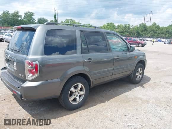 2007 Honda Pilot EX с VIN 2HKYF18437H502271, выставлен на аукционе IAAI как лот 42743226 с пробегом 108 766 миль миль и . История ставок и продаж доступна на DreamBid. Изображение 4.