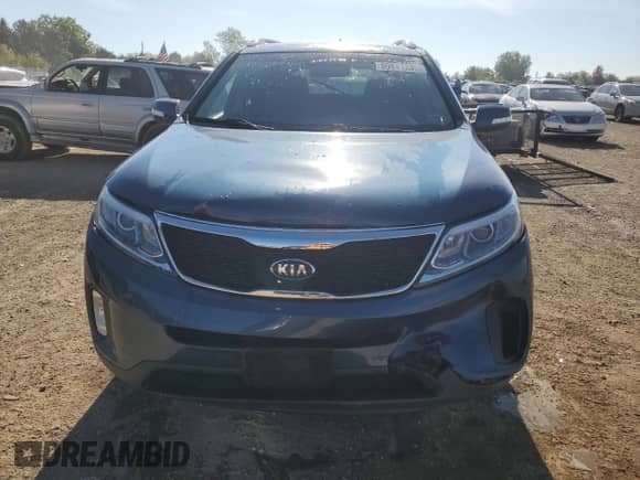 2014 Kia Sorento LX with VIN 5XYKT4A66EG522126, listed as a Copart auction lot 80641235 with 129,304 mi miles and Salvage title. Bid and sale history available at DreamBid. Image 5.
