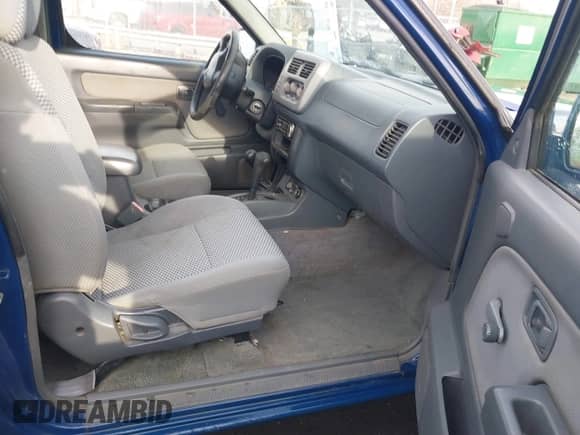 2001 Nissan Frontier SE с VIN 1N6ED26Y11C363889, выставлен на аукционе IAAI как лот 41716550 с пробегом 176 006 миль миль и . История ставок и продаж доступна на DreamBid. Изображение 5.