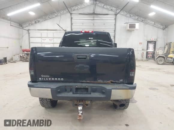 2013 Chevrolet Silverado 2500HD LT z VIN 1GC1KXCGXDF165640, wystawiony jako IAAI lot #43208467 z przebiegiem 140 955 mil mil oraz . Historia ofert i sprzedaży dostępna na DreamBid. Obrazek 16.