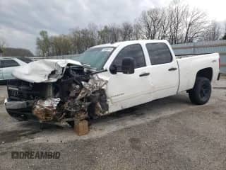 2008 Chevrolet Silverado 2500HD 1LT with VIN 1GCHK23638F143431, listed as a Copart auction lot 53385615 with 219,979 mi miles and Salvage title. Bid and sale history available at DreamBid. Image 1.
