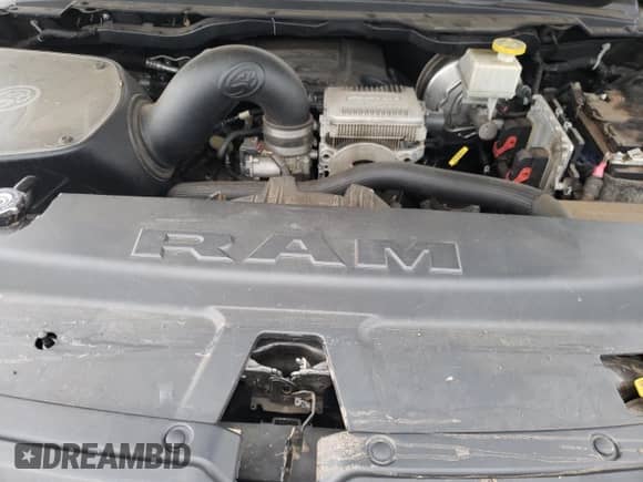 2019 Ram 1500 Rebel z VIN 1C6SRFLT2KN569288, wystawiony jako Copart lot #69744745 z przebiegiem Nie podano mil oraz Szkoda całkowita • Salvage title. Historia ofert i sprzedaży dostępna na DreamBid. Obrazek 11.