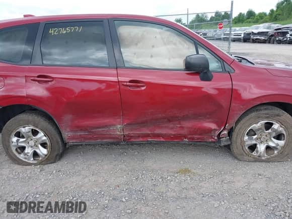 2016 Subaru Forester 2.5i with VIN JF2SJAAC2GG421161, listed as a IAAI auction lot 42765771 with 162,480 mi miles and . Bid and sale history available at DreamBid. Image 18.