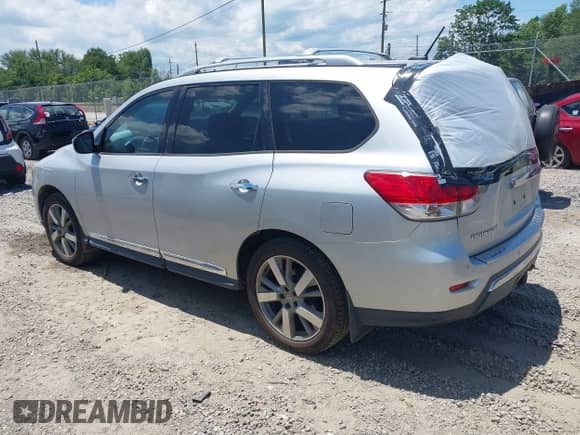 2014 Nissan Pathfinder S z VIN 5N1AR2MM4EC727047, wystawiony jako IAAI lot #42654239 z przebiegiem 158 928 mil mil oraz . Historia ofert i sprzedaży dostępna na DreamBid. Obrazek 3.