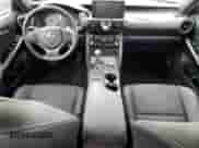 2024 Lexus IS 350 F Sport z VIN JTHBZ1E22R5034602, wystawiony jako Copart lot #88689965 z przebiegiem Nie podano mil oraz Szkoda całkowita • Salvage title. Historia ofert i sprzedaży dostępna na DreamBid. Obrazek 8.