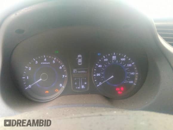 2012 Hyundai Azera с VIN KMHFG4JG8CA164177, выставлен на аукционе IAAI как лот 42787380 с пробегом 160 980 миль миль и . История ставок и продаж доступна на DreamBid. Изображение 7.