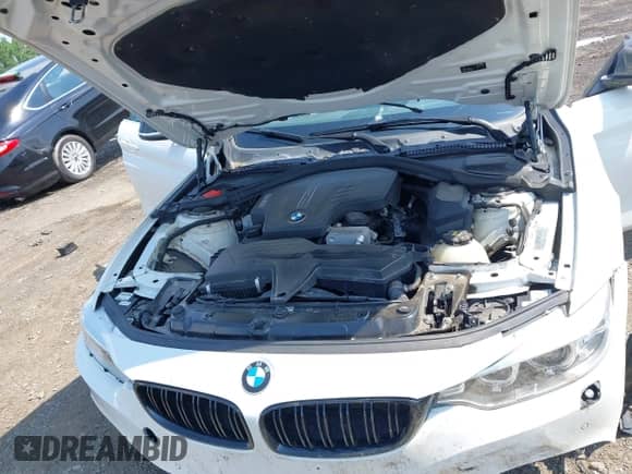 2016 BMW 4 Series 428i xDrive с VIN WBA4C9C52GG138514, выставлен на аукционе IAAI как лот 42646813 с пробегом 71 824 миль миль и . История ставок и продаж доступна на DreamBid. Изображение 10.