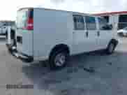 2019 Chevrolet Express Cargo с VIN 1GCWGAFP9K1275590, выставлен на аукционе IAAI как лот 42456223 с пробегом 138 887 миль миль и . История ставок и продаж доступна на DreamBid. Изображение 4.