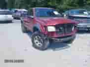 2004 Toyota Tacoma PreRunner z VIN 5TESM92N24Z369930, wystawiony jako IAAI lot #42997923 z przebiegiem 221 442 mil mil oraz . Historia ofert i sprzedaży dostępna na DreamBid. Obrazek 1.