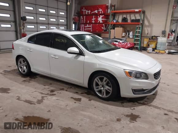2015 Volvo S60 T5 Drive-E Premier with VIN YV126MFB4F1311693, listed as a IAAI auction lot 41457471 with 146,042 mi miles and . Bid and sale history available at DreamBid. Image 1.