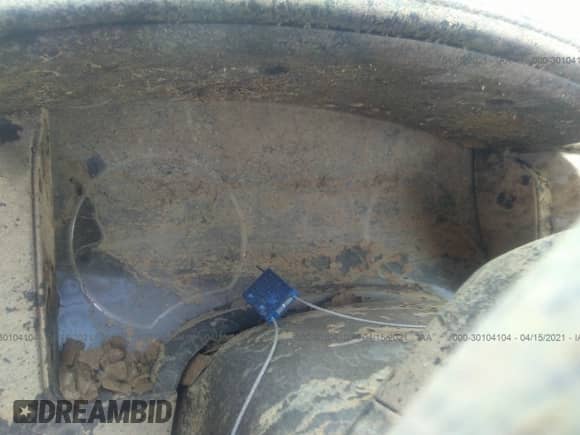 2011 Ford F-150 XLT z VIN 1FTFW1ET6BFC85580, wystawiony jako IAAI lot #30104104 z przebiegiem Nie podano mil oraz . Historia ofert i sprzedaży dostępna na DreamBid. Obrazek 7.