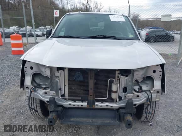 2010 Chevrolet Colorado 1LT z VIN 1GCDSCDE6A8133142, wystawiony jako IAAI lot #41843196 z przebiegiem 157 315 mil mil oraz . Historia ofert i sprzedaży dostępna na DreamBid. Obrazek 12.