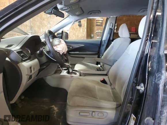 2017 Honda Pilot EX with VIN 5FNYF6H4XHB079329, listed as a Copart auction lot 46413855 with 119,050 mi miles and Salvage title. Bid and sale history available at DreamBid. Image 7.