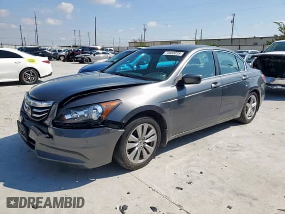 2012 Honda Accord EX with VIN 1HGCP2F70CA182291, listed as a Copart auction lot 70880835 with 218,028 mi miles and Salvage title. Bid and sale history available at DreamBid. Image 1.