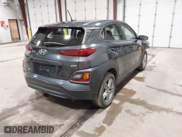 2021 Hyundai Kona SE с VIN KM8K1CAA7MU688927, выставлен на аукционе IAAI как лот 43272669 с пробегом 90 184 миль миль и . История ставок и продаж доступна на DreamBid. Изображение 4.