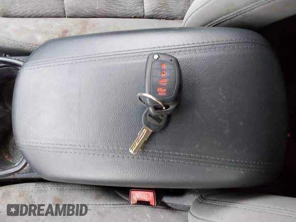 2016 Hyundai Santa Fe с VIN 5XYZT3LB0GG348821, выставлен на аукционе IAAI как лот 43476934 с пробегом Не указан миль и . История ставок и продаж доступна на DreamBid. Изображение 11.