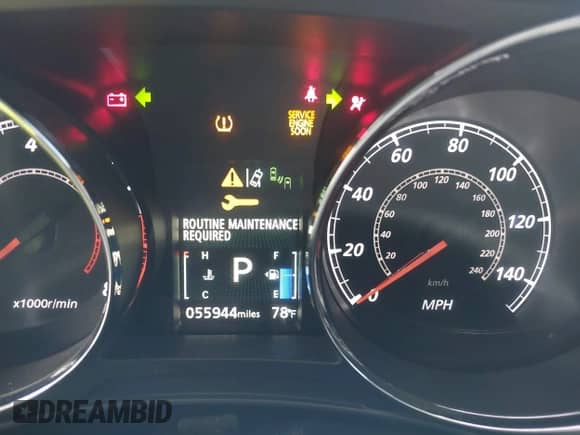 2021 Mitsubishi Outlander ES z VIN JA4ARUAU5MU021213, wystawiony jako IAAI lot #42593745 z przebiegiem 55 944 mil mil oraz . Historia ofert i sprzedaży dostępna na DreamBid. Obrazek 7.