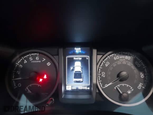 2016 Toyota Tacoma TRD Sport z VIN 3TMCZ5AN7GM011384, wystawiony jako IAAI lot #43217423 z przebiegiem 168 446 mil mil oraz . Historia ofert i sprzedaży dostępna na DreamBid. Obrazek 7.