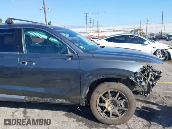 2021 Hyundai Palisade SEL с VIN KM8R4DHE0MU277518, выставлен на аукционе IAAI как лот 43365954 с пробегом 51 315 миль миль и . История ставок и продаж доступна на DreamBid. Изображение 18.