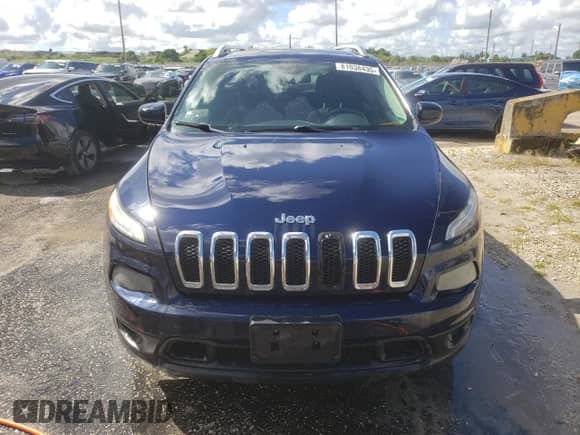 2014 Jeep Cherokee Latitude с VIN 1C4PJMCS5EW260950, выставлен на аукционе Copart как лот 81038435 с пробегом 136 795 миль миль и Чистый • Clean title. История ставок и продаж доступна на DreamBid. Изображение 5.