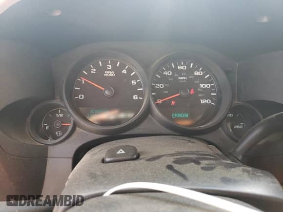 2011 Chevrolet Silverado 1500 Work Truck z VIN 1GCRKPE35BZ320412, wystawiony jako Copart lot #62109795 z przebiegiem 202 797 mil mil oraz Szkoda całkowita • Salvage title. Historia ofert i sprzedaży dostępna na DreamBid. Obrazek 9.