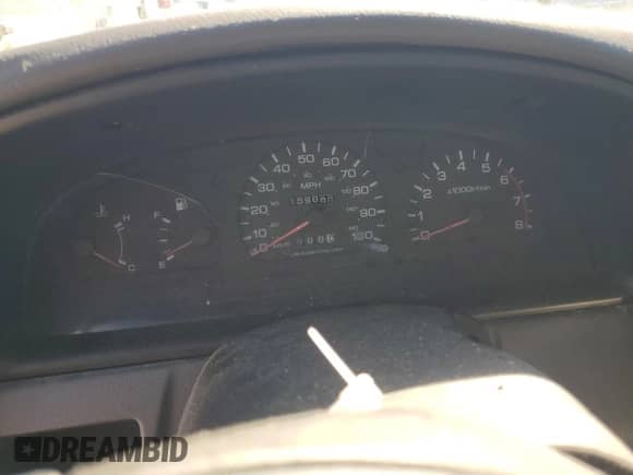 1997 Nissan Frontier XE z VIN 1N6SD16Y2VC358767, wystawiony jako Copart lot #82423655 z przebiegiem 159 090 mil mil oraz Czysty tytuł • Clean title. Historia ofert i sprzedaży dostępna na DreamBid. Obrazek 9.