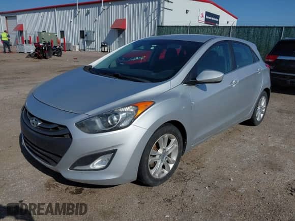 2014 Hyundai Elantra с VIN KMHD35LH8EU220585, выставлен на аукционе IAAI как лот 41960767 с пробегом 109 714 миль миль и . История ставок и продаж доступна на DreamBid. Изображение 2.