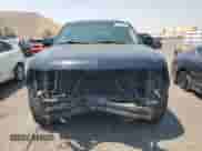 2011 Chevrolet Tahoe LS z VIN 1GNSCAE00BR186112, wystawiony jako Copart lot #68344505 z przebiegiem 98 576 mil mil oraz Szkoda całkowita • Salvage title. Historia ofert i sprzedaży dostępna na DreamBid. Obrazek 5.