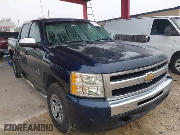 2011 Chevrolet Silverado 1500 LT с VIN 3GCPCSEA5BG150008, выставлен на аукционе IAAI как лот 41103732 с пробегом 180 005 миль миль и . История ставок и продаж доступна на DreamBid. Изображение 1.