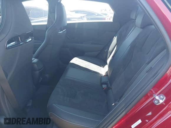 2025 Hyundai Elantra z VIN KMHLW4DKXSU025686, wystawiony jako IAAI lot #42673114 z przebiegiem 4 427 mil mil oraz . Historia ofert i sprzedaży dostępna na DreamBid. Obrazek 8.