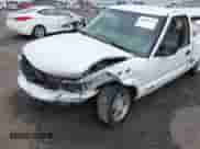 1998 Chevrolet S-10 LS с VIN 1GCCS14X8W8161937, выставлен на аукционе IAAI как лот 42358773 с пробегом 266 068 миль миль и . История ставок и продаж доступна на DreamBid. Изображение 6.