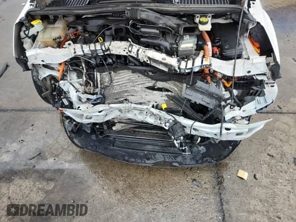 2017 Ford C-Max SE with VIN 1FADP5EU6HL108242, listed as a Copart auction lot 82106315 with 139,540 mi miles and Salvage title. Bid and sale history available at DreamBid. Image 11.