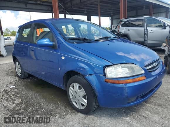 2007 Chevrolet Aveo LS z VIN KL1TD66667B695025, wystawiony jako Copart lot #66676175 z przebiegiem 92 635 mil mil oraz Szkoda całkowita • Salvage title. Historia ofert i sprzedaży dostępna na DreamBid. Obrazek 4.