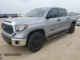 2019 Toyota Tundra SR5 с VIN 5TFEM5F19KX136130, выставлен на аукционе Copart как лот 51367165 с пробегом 168 679 миль миль и Чистый • Clean title. История ставок и продаж доступна на DreamBid. Изображение 1.