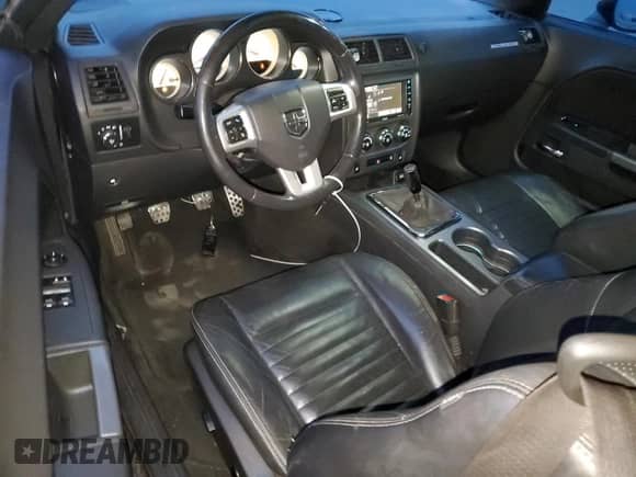 2014 Dodge Challenger R/T Plus with VIN 2C3CDYBT5EH160826, listed as a Copart auction lot 82748844 with 160,152 mi miles and Salvage title. Bid and sale history available at DreamBid. Image 8.