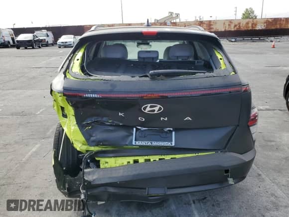 2024 Hyundai Kona SEL с VIN KM8HC3A63RU006813, выставлен на аукционе Copart как лот 73609714 с пробегом 3 996 миль миль и Списание • Salvage title. История ставок и продаж доступна на DreamBid. Изображение 6.