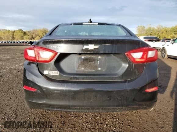 2018 Chevrolet Cruze LS с VIN 1G1BC5SM4J7100214, выставлен на аукционе Copart как лот 86296975 с пробегом 60 038 миль миль и На запчасти • Non repairable. История ставок и продаж доступна на DreamBid. Изображение 6.