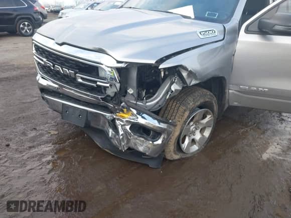 2024 Ram 1500 Big Horn with VIN 1C6SRFBT0RN102804, listed as a IAAI auction lot 41132719 with 21,976 mi miles and . Bid and sale history available at DreamBid. Image 6.