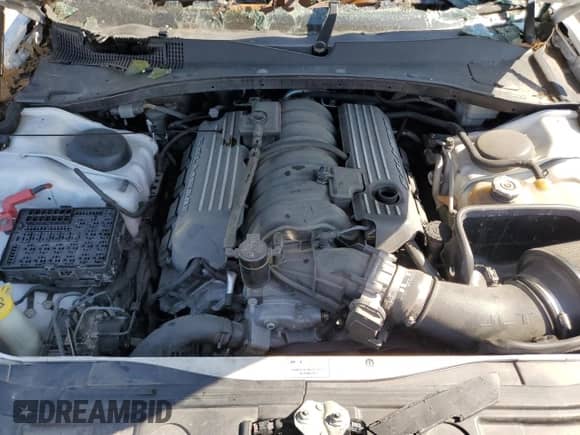 2014 Chrysler 300 SRT-8 с VIN 2C3CCAFJ1EH118429, выставлен на аукционе Copart как лот 88139865 с пробегом Не указан миль и На запчасти • Non repairable. История ставок и продаж доступна на DreamBid. Изображение 11.