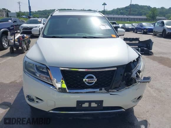 2014 Nissan Pathfinder SL with VIN 5N1AR2MM9EC686074, listed as a IAAI auction lot 42234599 with 113,493 mi miles and . Bid and sale history available at DreamBid. Image 12.