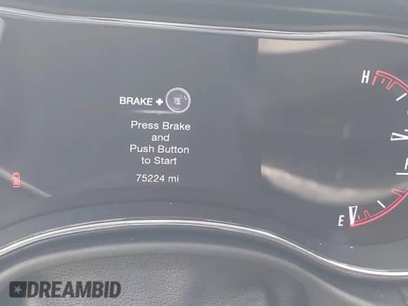 2018 Dodge Durango SXT with VIN 1C4RDHAG1JC413048, listed as a IAAI auction lot 42529611 with 75,224 mi miles and . Bid and sale history available at DreamBid. Image 15.